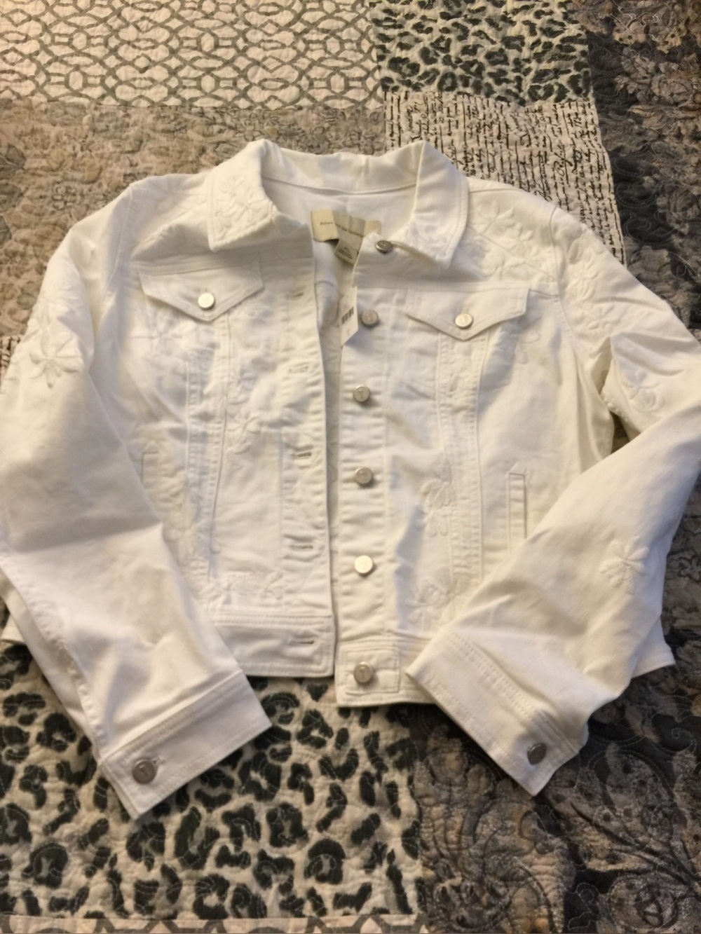 NWT Anthropologie Pilcro Embroidered White Denim Jacket Size L